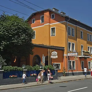 https://itzlinger-hof-hotel.saalbachhinterglemmhotels.com